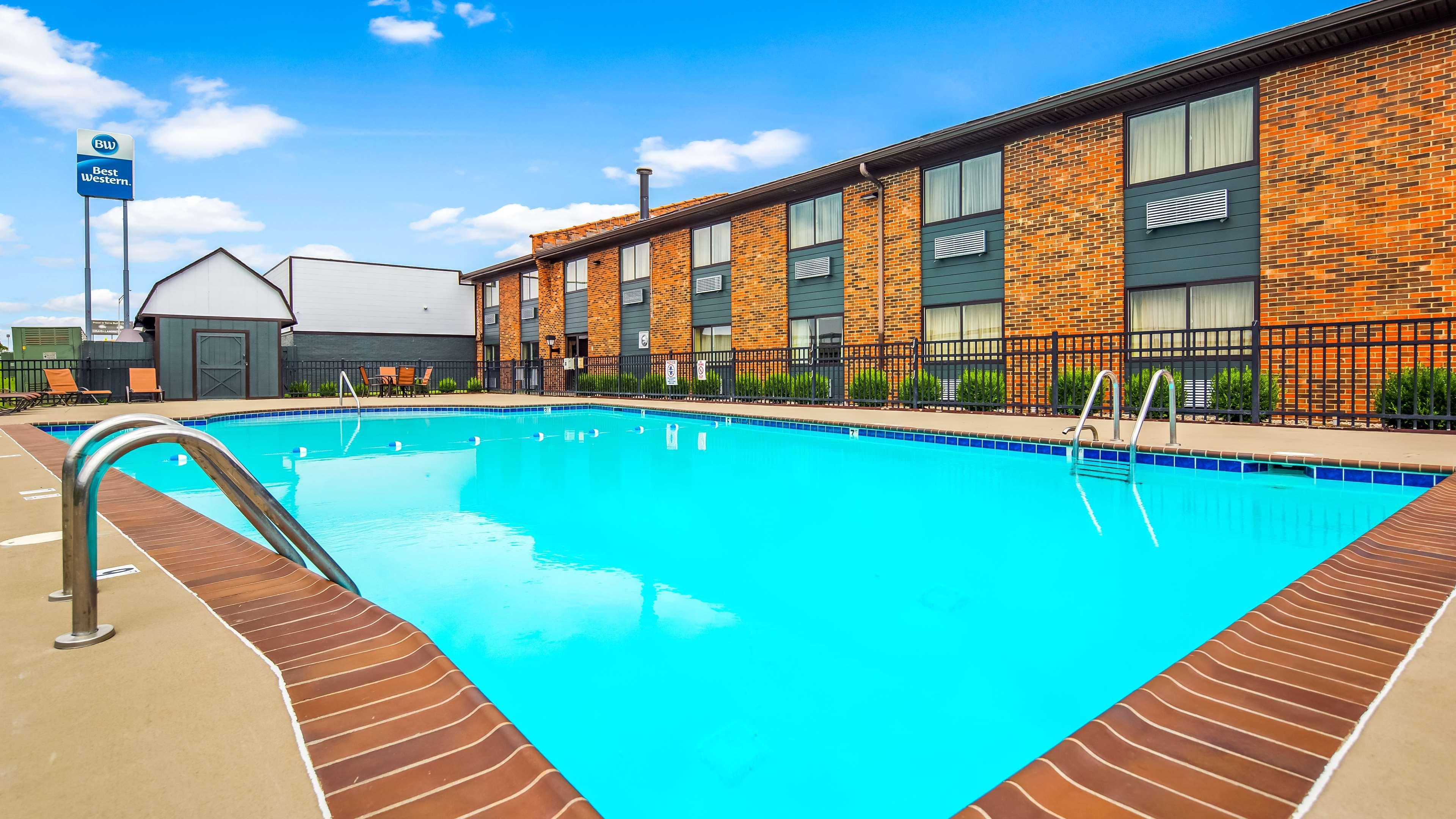 Best Western Shepherdsville Exterior photo
