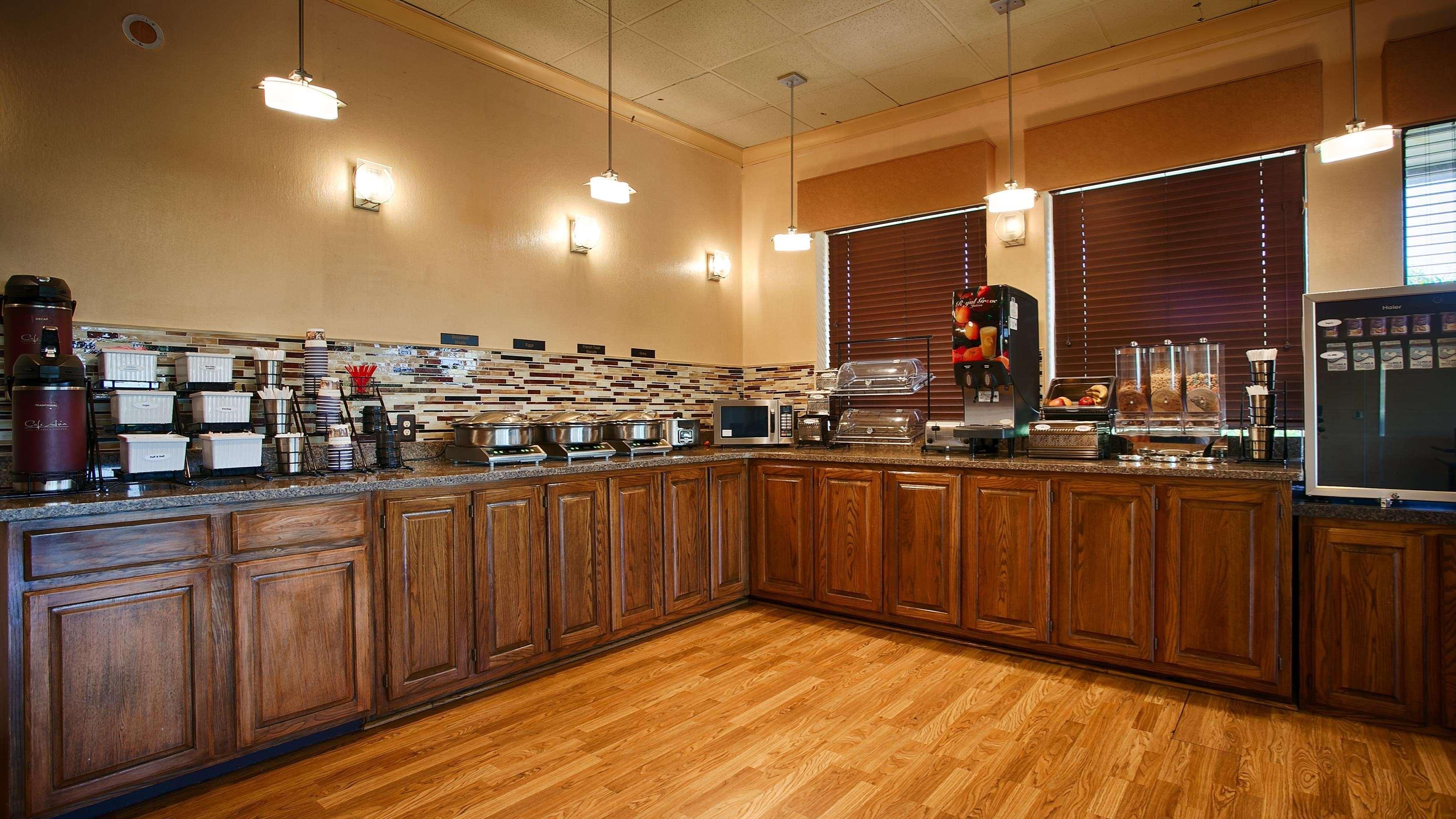Best Western Shepherdsville Exterior photo
