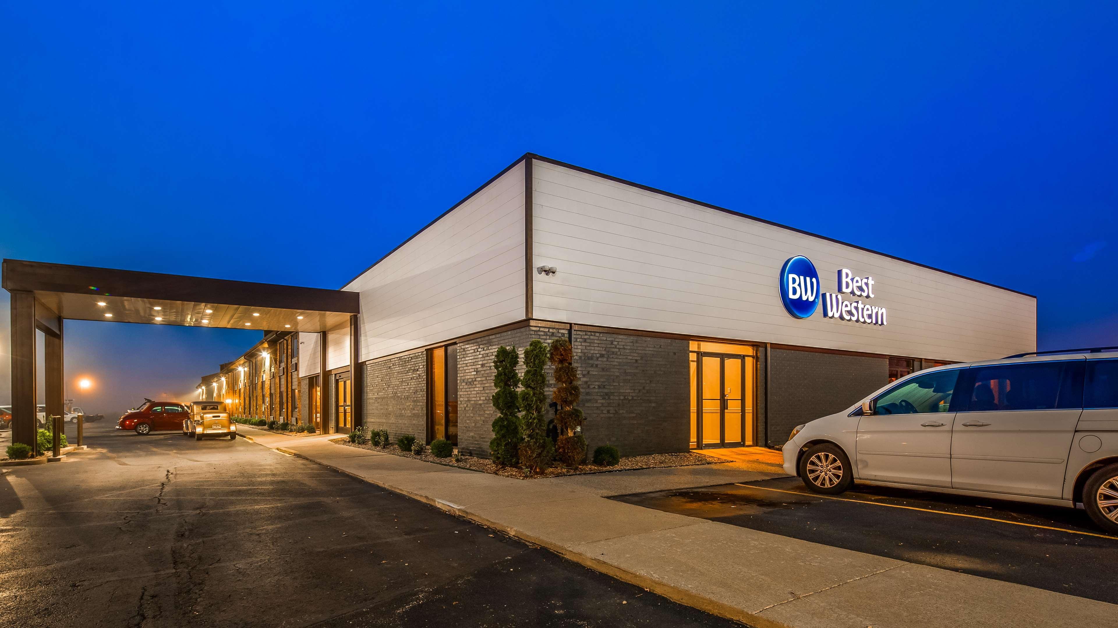 Best Western Shepherdsville Exterior photo